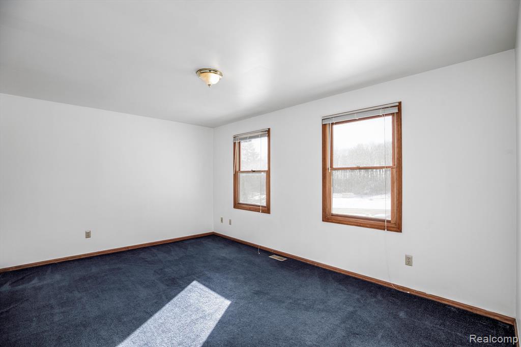 36800 11 Mile Road Farmington Hills, MI 48331 - Photo 40 of 47
