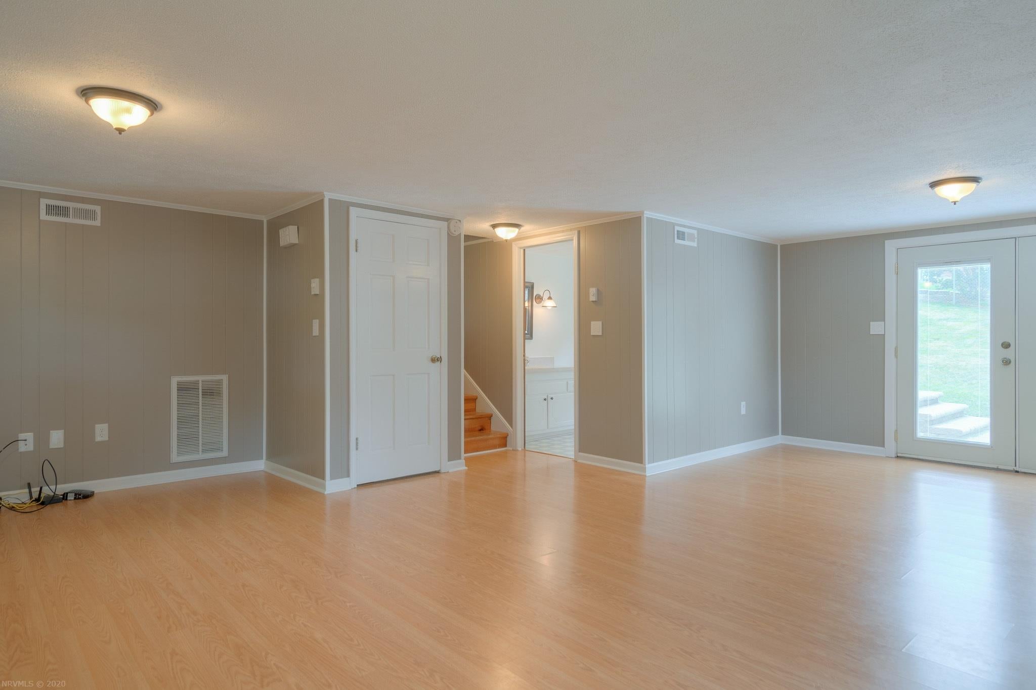 475 Reading Road Christiansburg, VA 24073 - Photo 34 of 45 Gallery Image 34