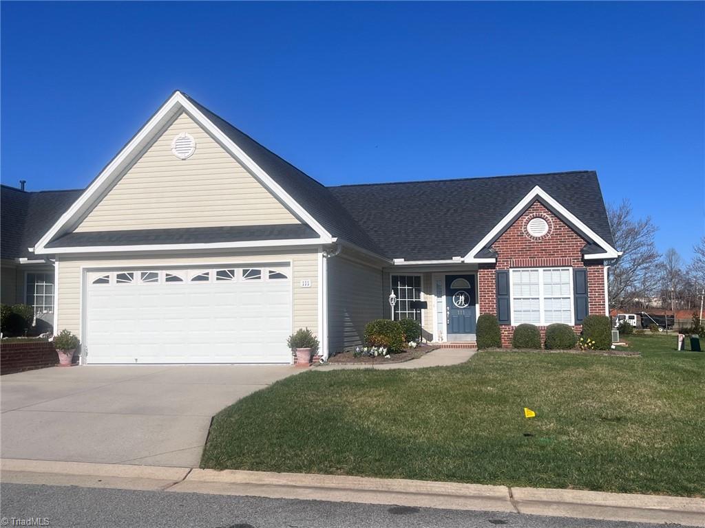 111 Castleton Drive Thomasville, NC 27360 - Photo 1 of 22 front street view