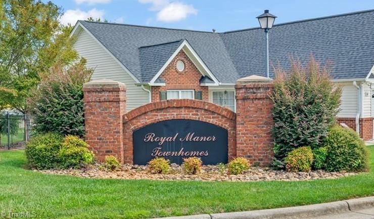 111 Castleton Drive Thomasville, NC 27360 - Photo 2 of 22