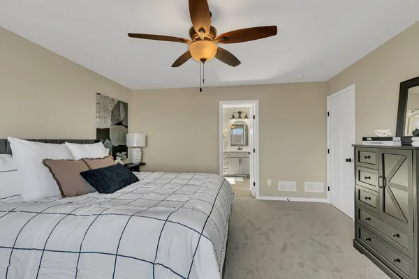 $529,900 | 31014 Goldfinch Lane, Rockville, MN 56301