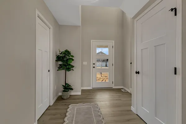 $529,900 | 31014 Goldfinch Lane, Rockville, MN 56301