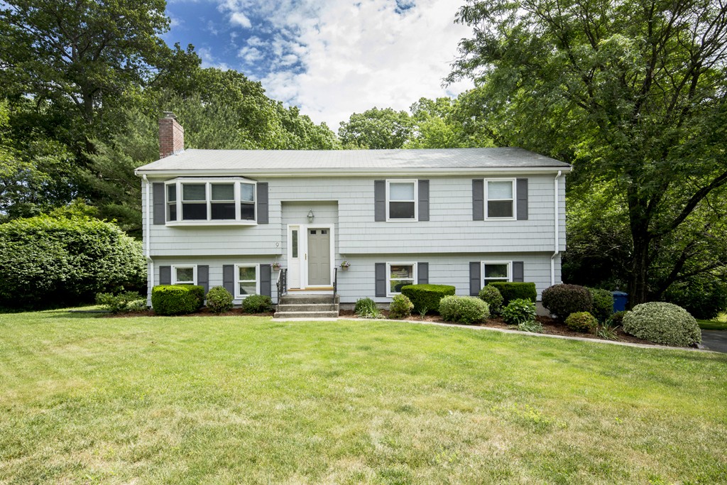 9 Town Line Road Burlington, MA 01803 - Photo 1 of 30