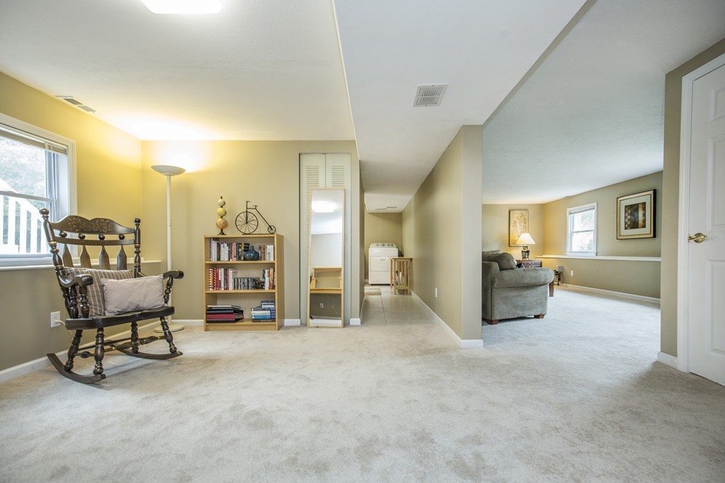 9 Town Line Road Burlington, MA 01803 - Photo 20 of 30