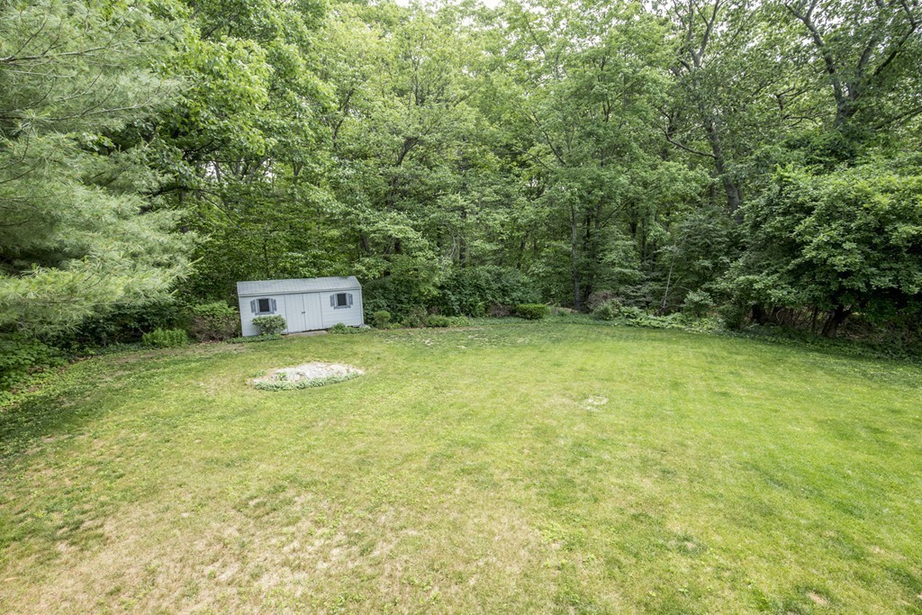 9 Town Line Road Burlington, MA 01803 - Photo 29 of 30