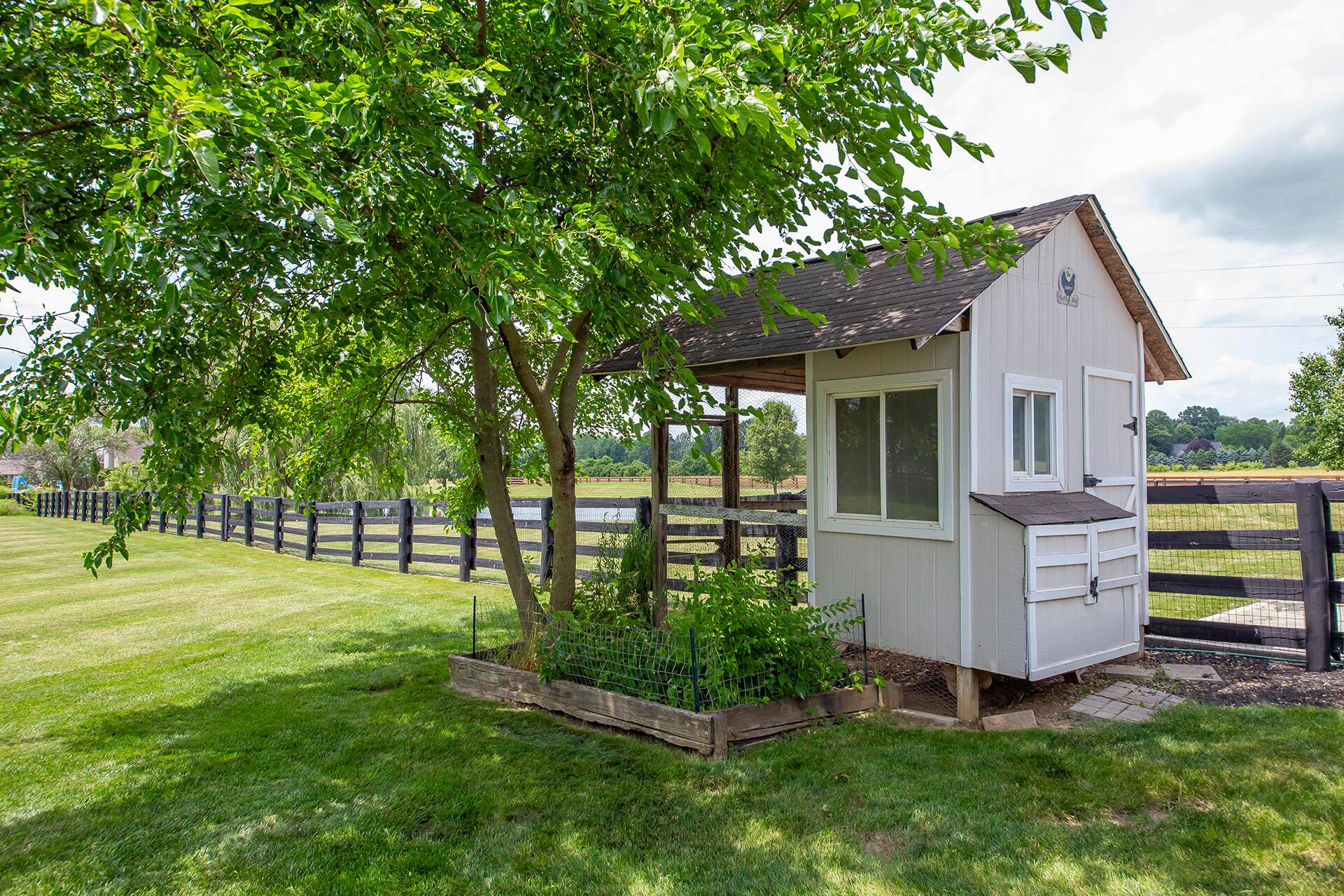 1176 Dale Ford Road Delaware, OH 43015 - Photo 56 of 77 56 Chicken Coop