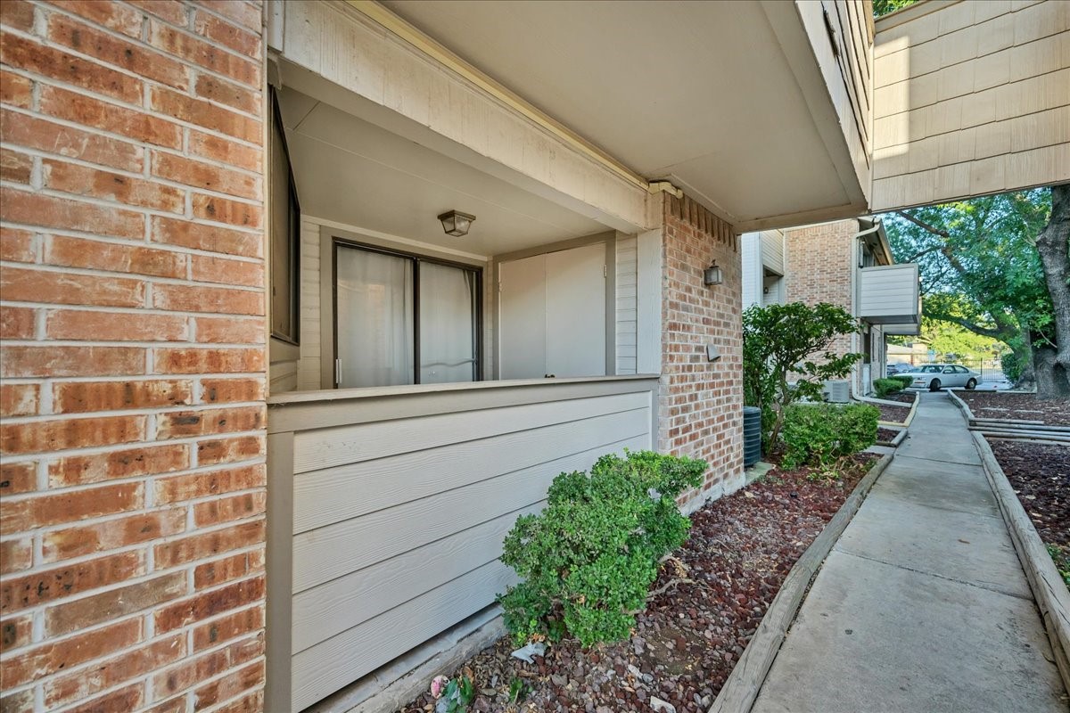 2500 Burleson Road, Unit 609 Austin, TX 78741 - Photo 18 of 23