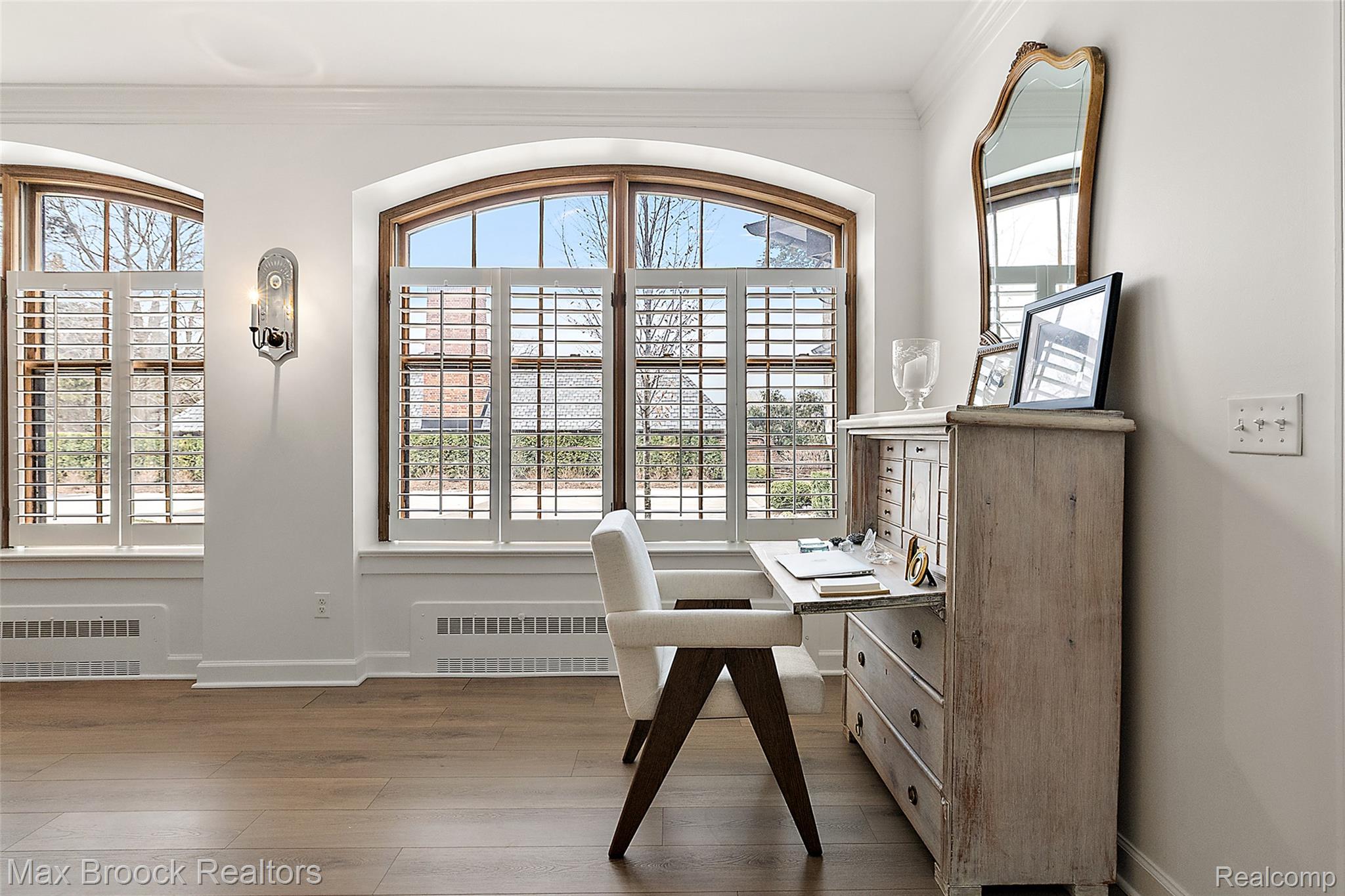 1583 Clarendon Road Bloomfield Hills, MI 48302 - Photo 8 of 73 38-1583 Clarendon-36.jpg