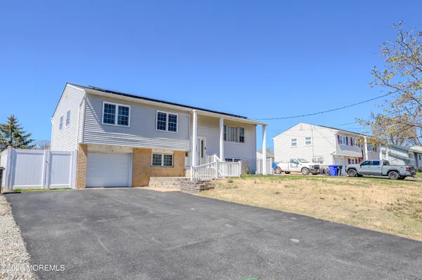 $539,900 | 546 Vaughn Avenue, Toms River, NJ 08753