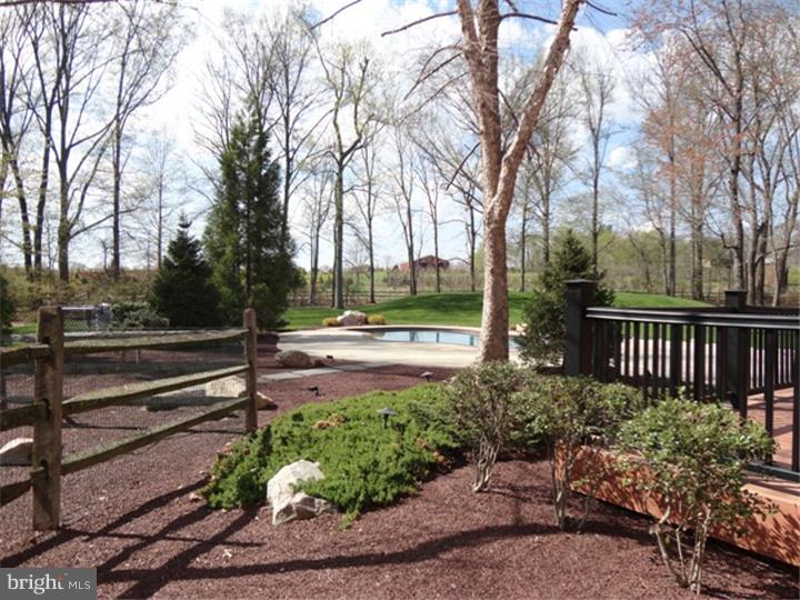 5941 Corrigan Road Doylestown, PA 18902 - Photo 3 of 24 Gallery Image 3