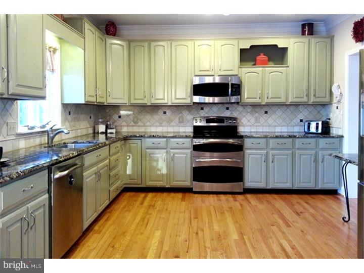 5941 Corrigan Road Doylestown, PA 18902 - Photo 8 of 24 Gallery Image 8
