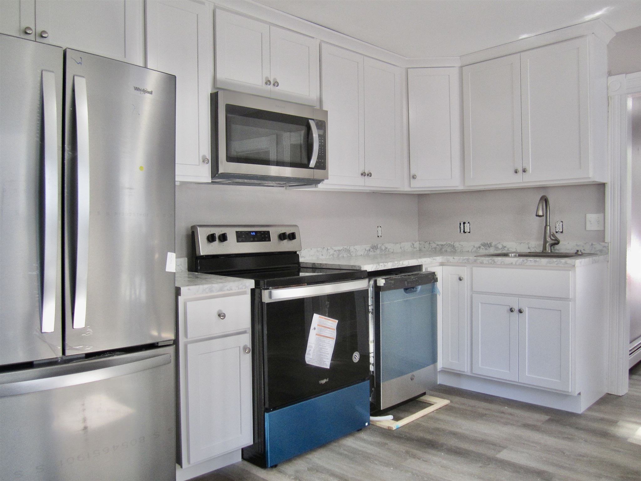 3 Cottage Court Concord, NH 03301 - Photo 3 of 18 Gallery Image 3