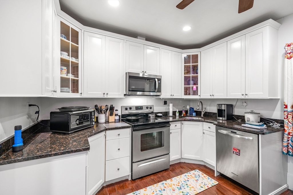 48 Valley Road Lexington, MA 02421 - Photo 13 of 20 Gallery Image 13