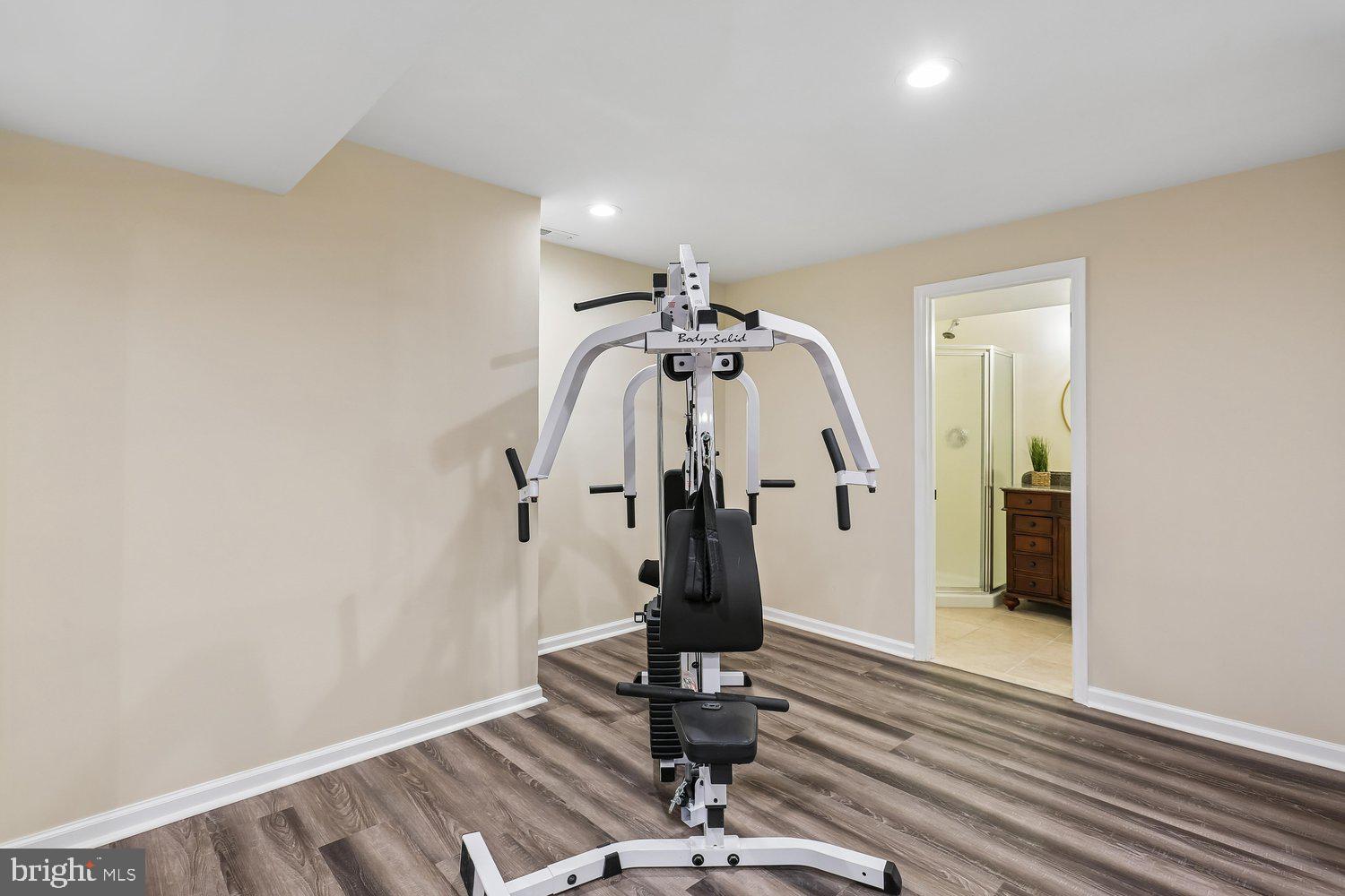 20920 Sunnyacres Road Gaithersburg, MD 20882 - Photo 48 of 64 Lower level rec room