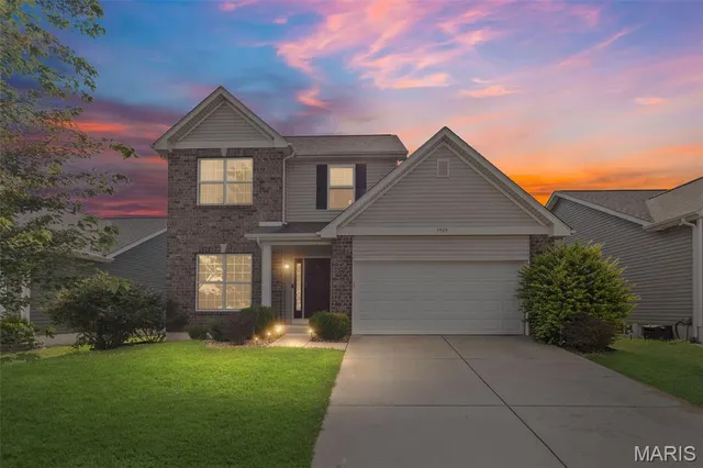 $323,000 | 1909 Plantation Lane, Belleville, IL 62220