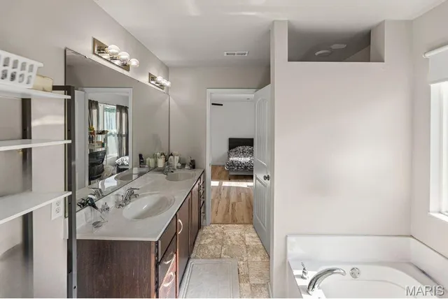 $323,000 | 1909 Plantation Lane, Belleville, IL 62220