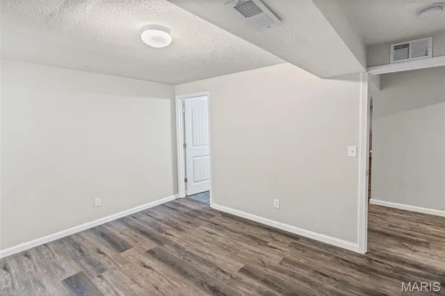 $323,000 | 1909 Plantation Lane, Belleville, IL 62220