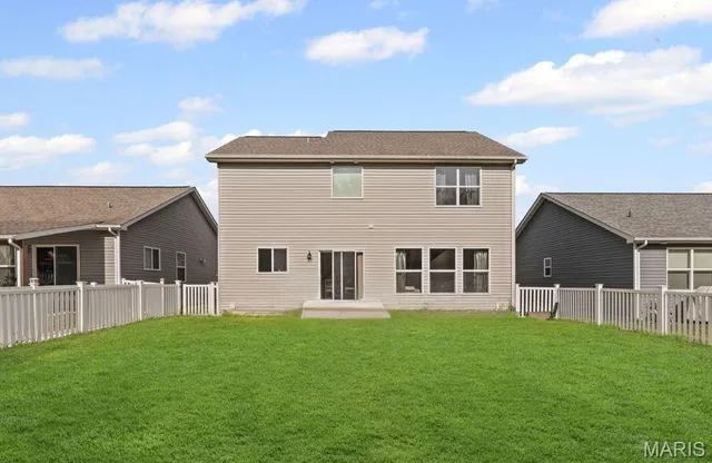 $323,000 | 1909 Plantation Lane, Belleville, IL 62220