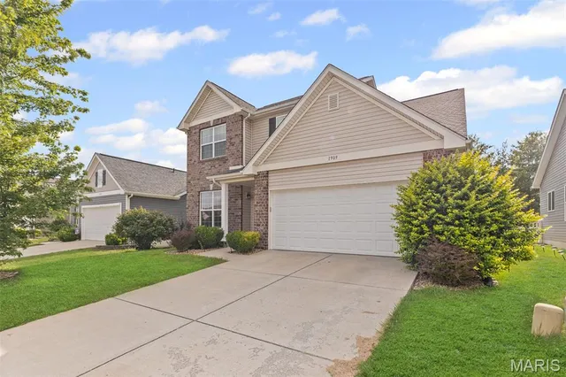 $323,000 | 1909 Plantation Lane, Belleville, IL 62220