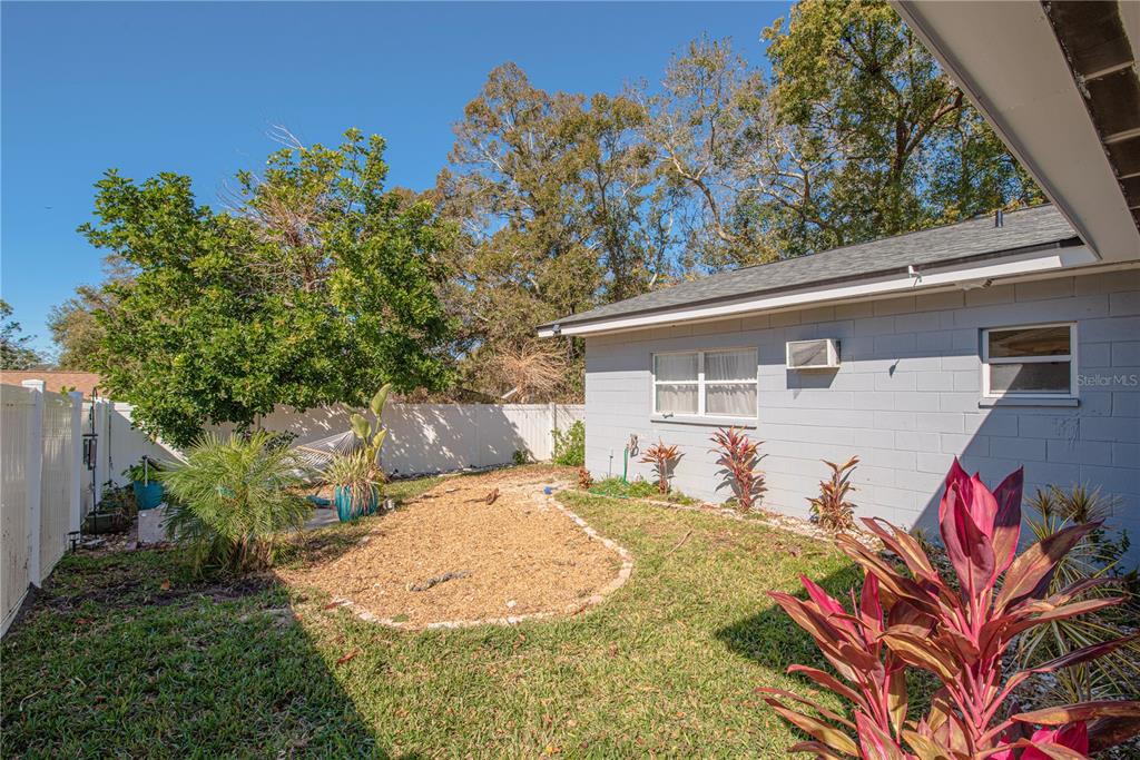 2320 Citrus Hill Road Palm Harbor, FL 34683 - Photo 30 of 35