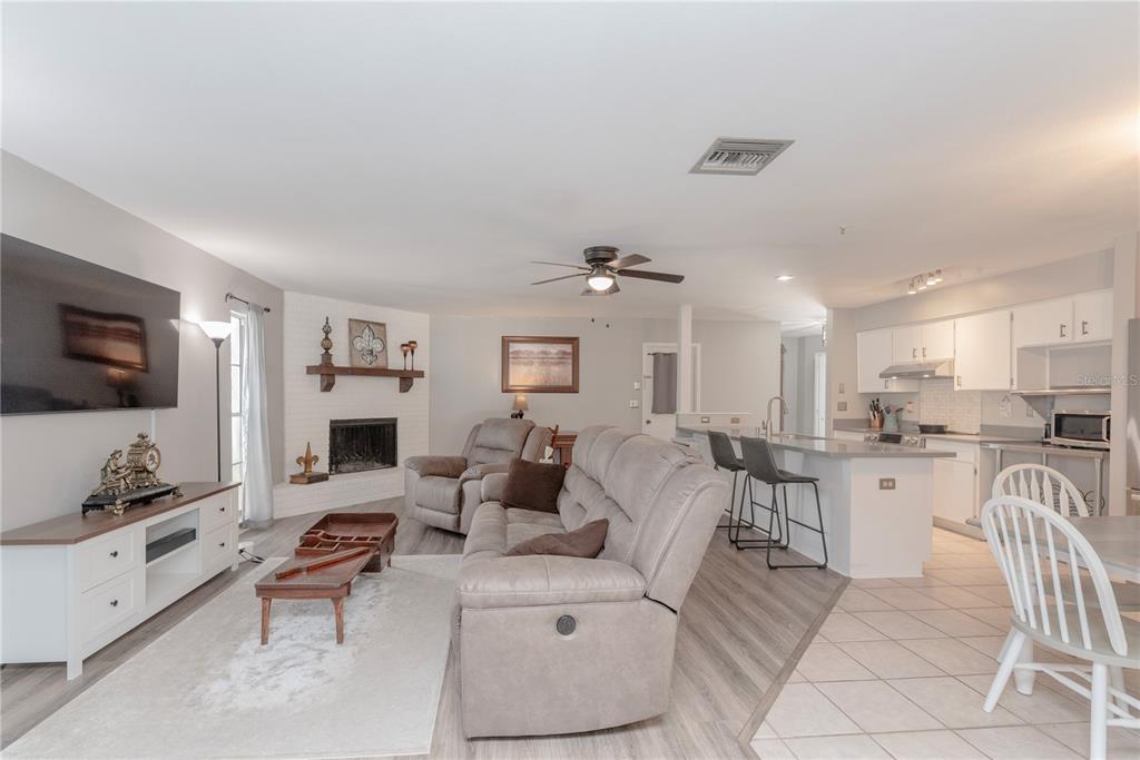 2320 Citrus Hill Road Palm Harbor, FL 34683 - Photo 4 of 35