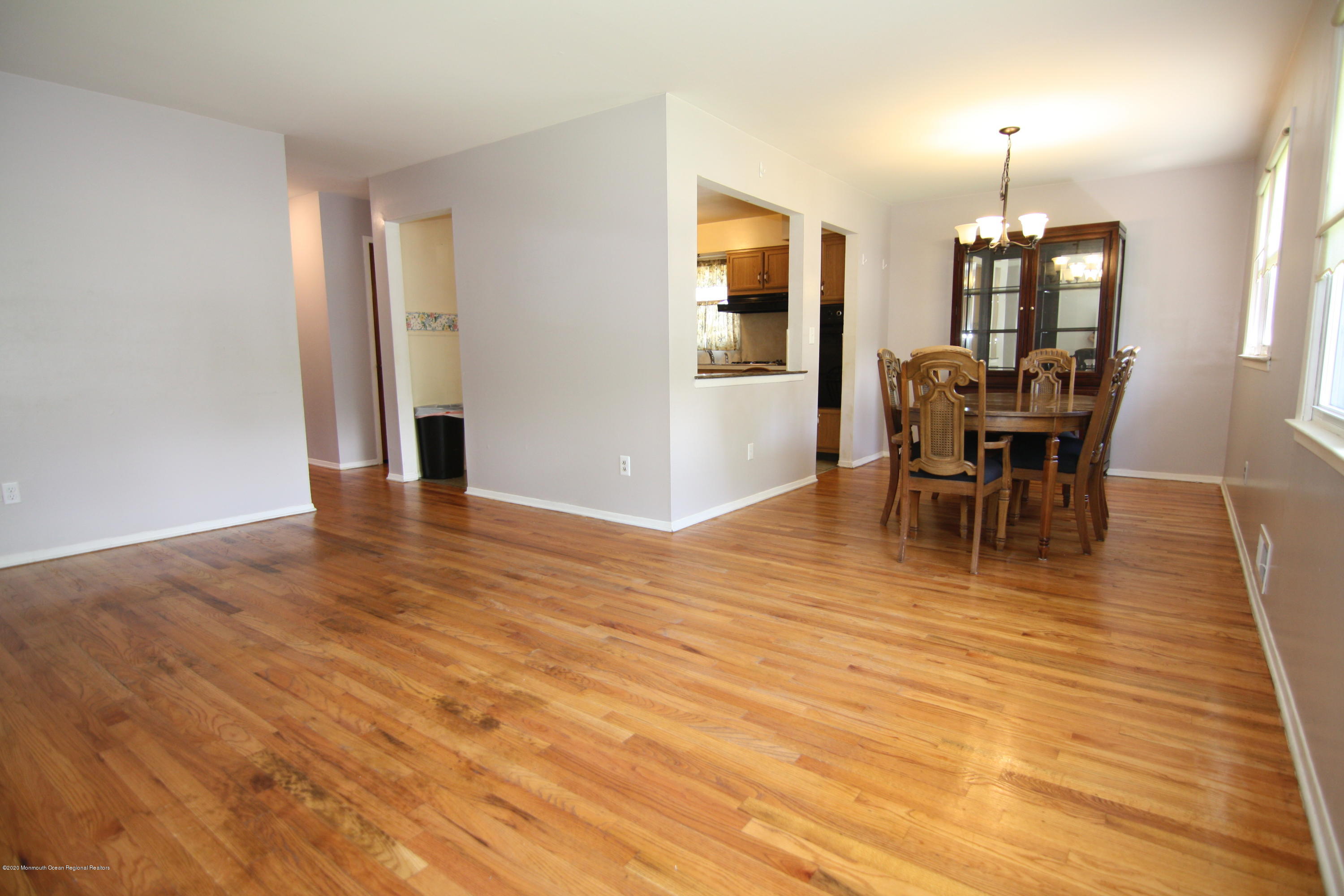 712 Trotting Road Union, NJ 07083 - Photo 5 of 14 IMG_0292