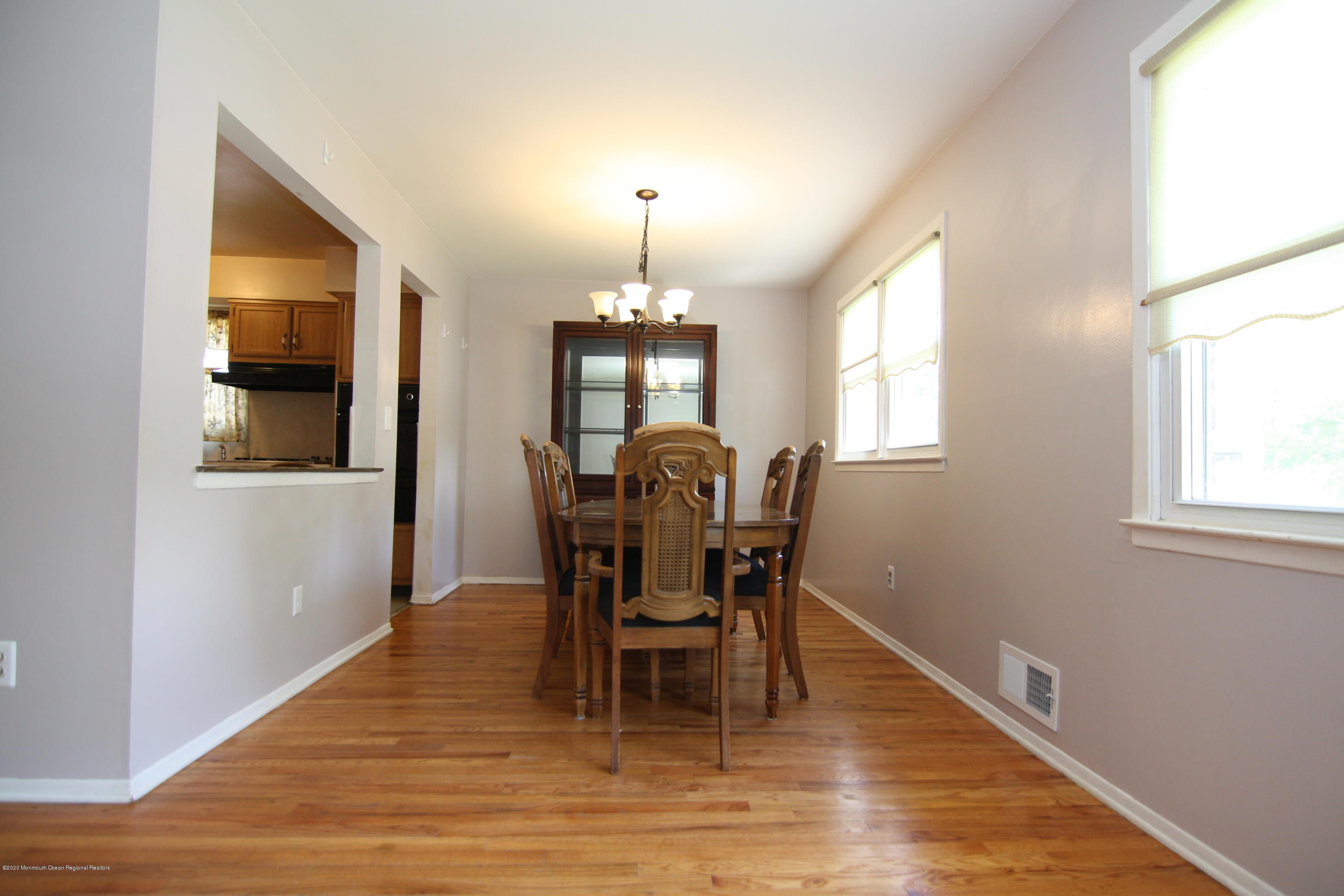 712 Trotting Road Union, NJ 07083 - Photo 7 of 14 IMG_0294