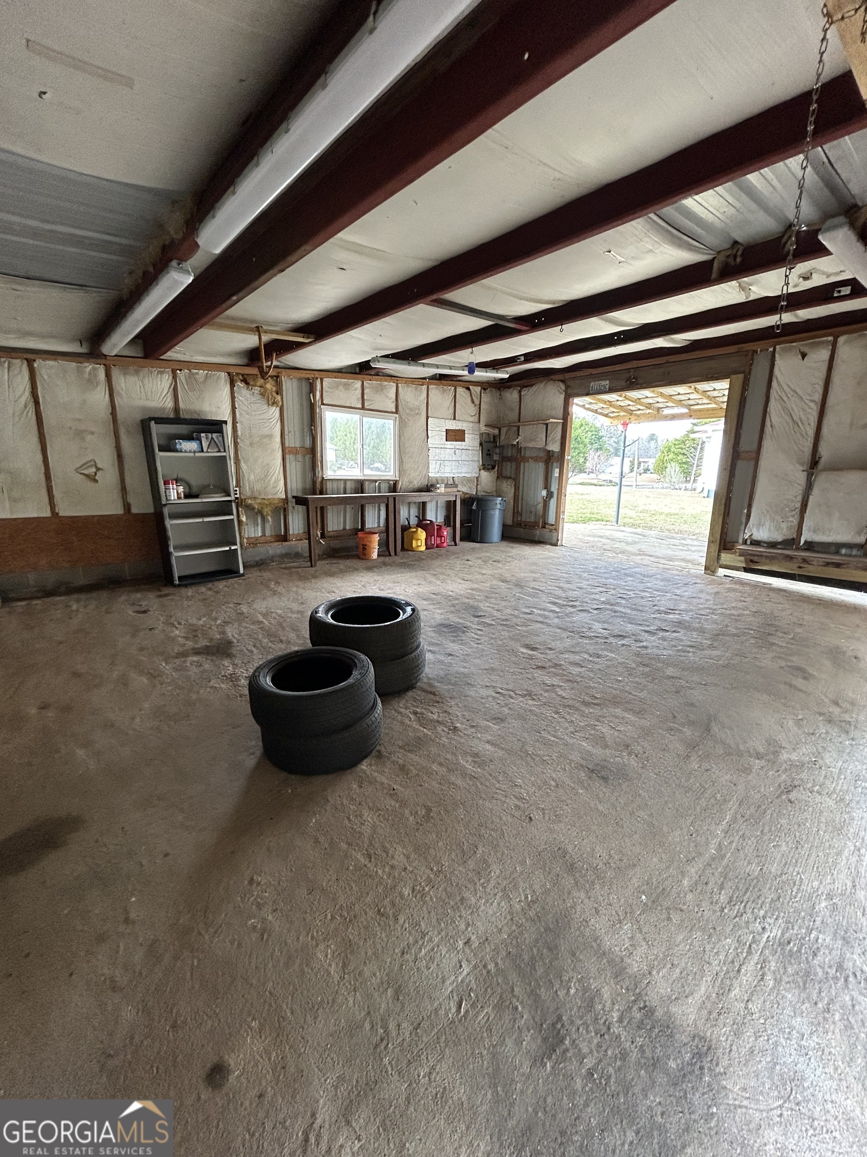 206 Ann Murphy Road West Point, GA 31833 - Photo 39 of 57 a room with furniture and a large window