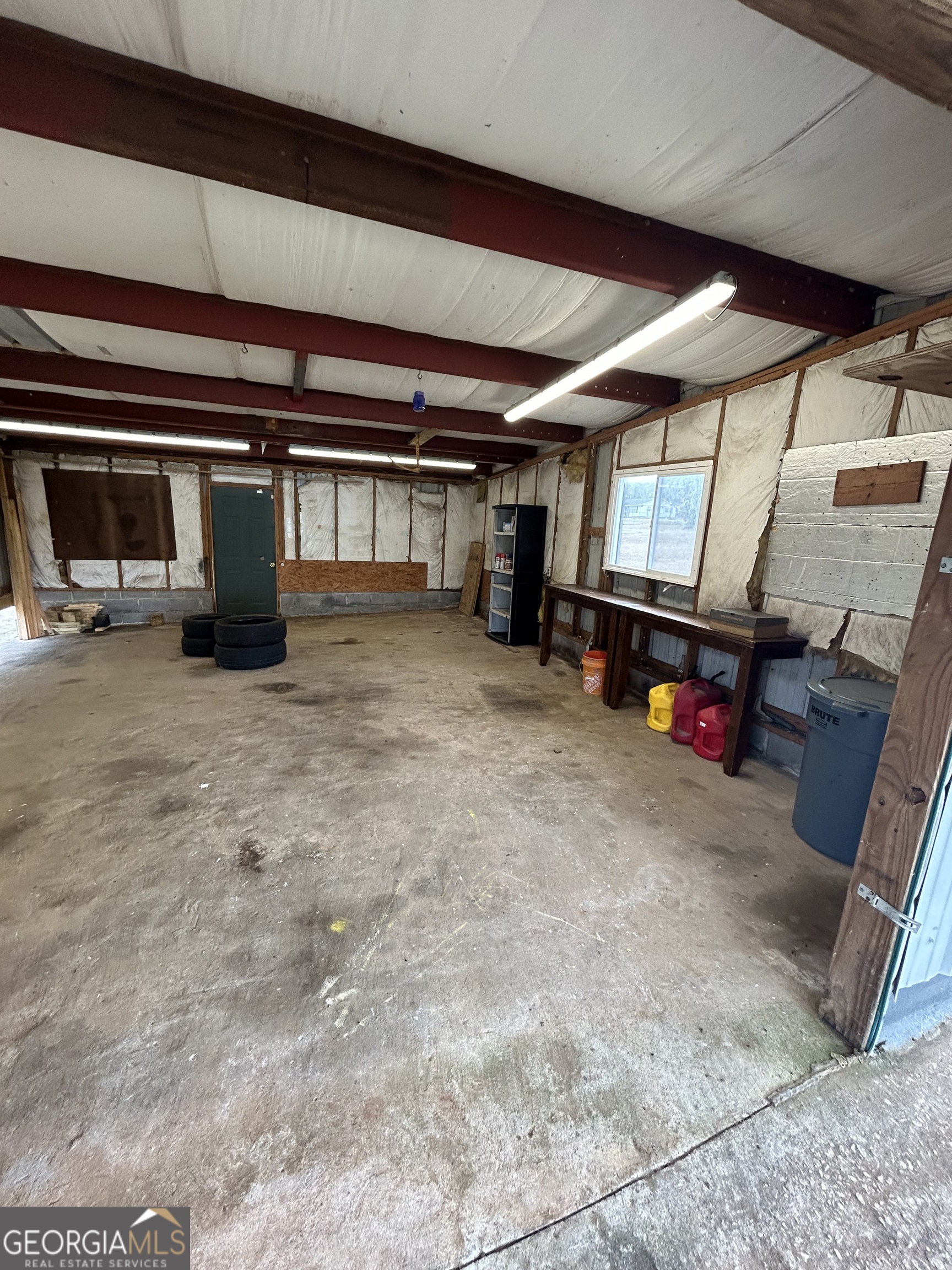 206 Ann Murphy Road West Point, GA 31833 - Photo 40 of 57 a view of a car garage