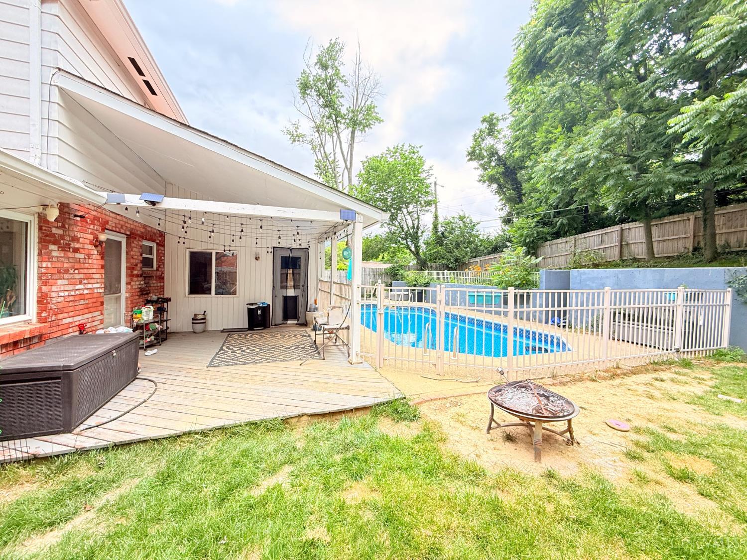 1488 8 Mile Road Cincinnati, OH 45255 - Photo 4 of 30