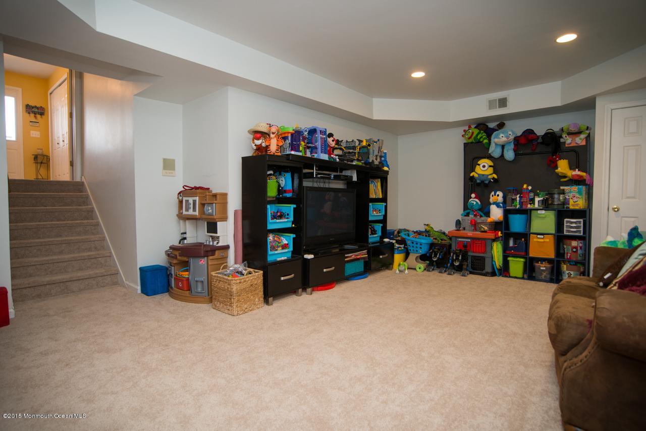 139 3rd Street, Unit 3 Keyport, NJ 07735 - Photo 14 of 16 Basement