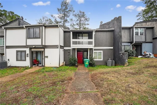 $2,040 | 6071 Regent Manor, Lithonia, GA 30058