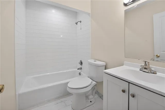 $2,040 | 6071 Regent Manor, Lithonia, GA 30058