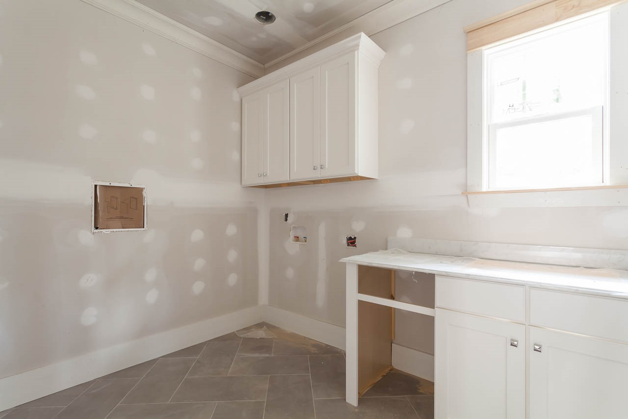 309 Georgetown Road Raleigh, NC 27608 - Photo 6 of 19 Photo 6