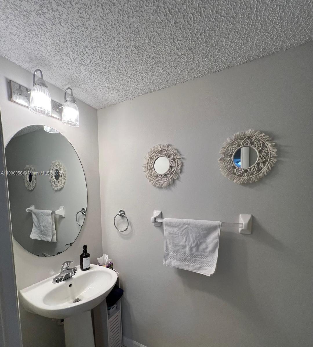 3183 Southwest 50th Street, Unit 3183 Dania Beach, FL 33312 - Photo 3 of 9