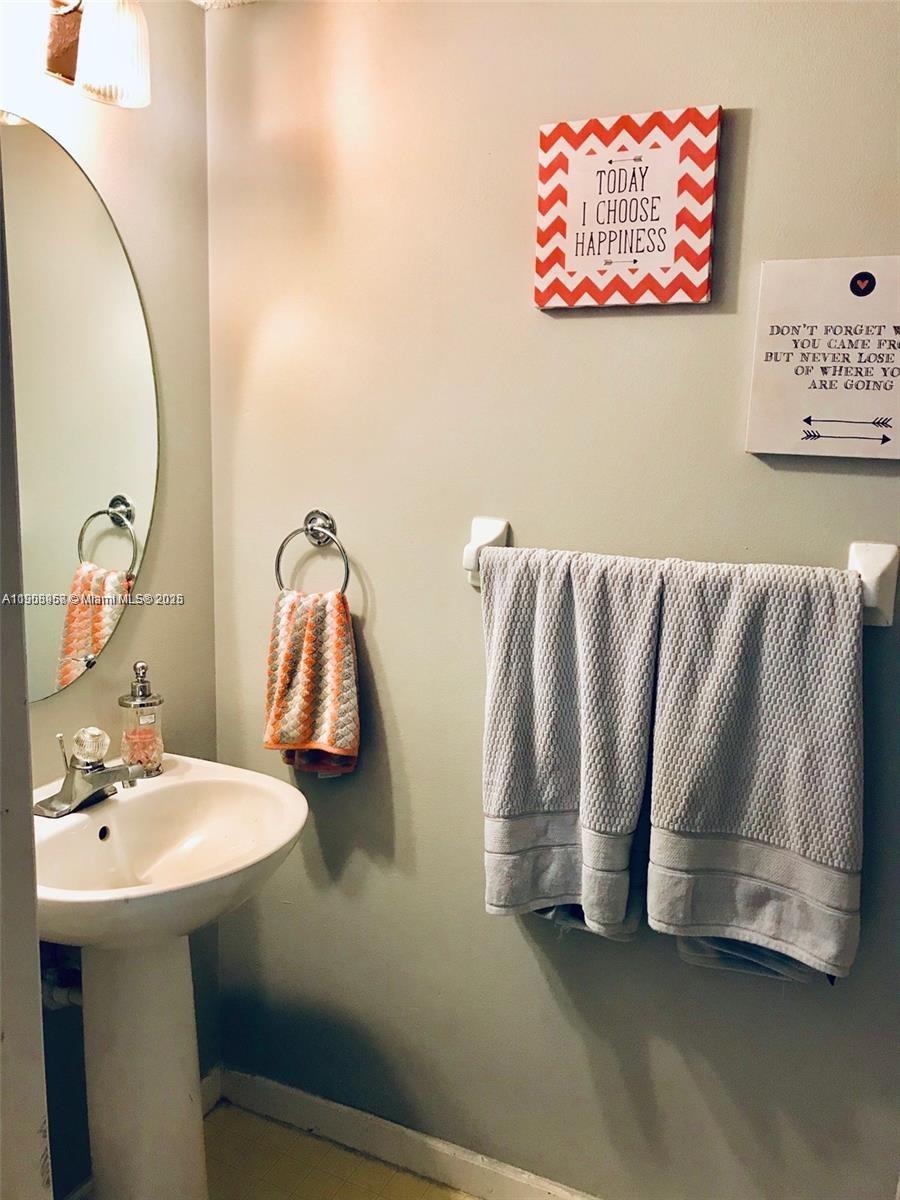 3183 Southwest 50th Street, Unit 3183 Dania Beach, FL 33312 - Photo 7 of 9