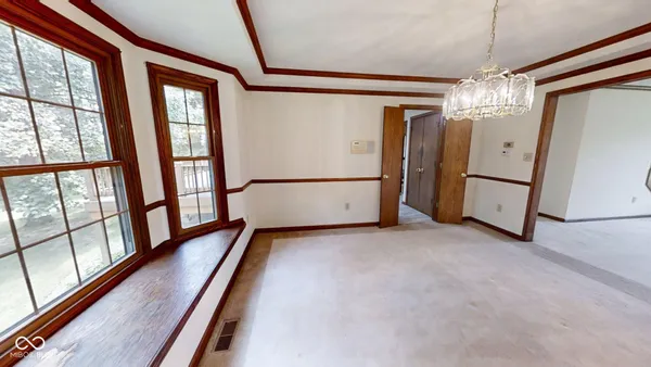 $519,000 | 80 Hillcrest Estates Drive, Batesville, IN 47006