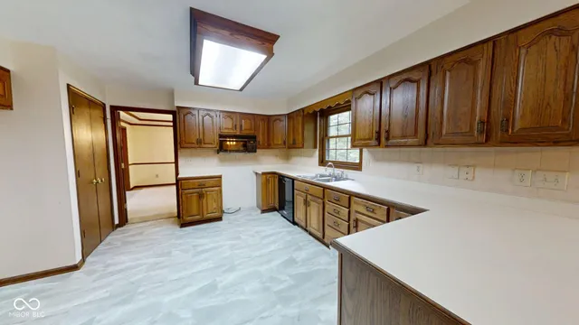 $519,000 | 80 Hillcrest Estates Drive, Batesville, IN 47006