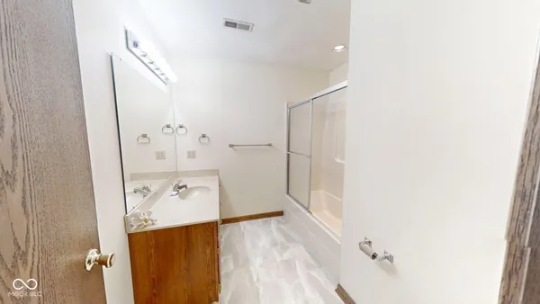 $519,000 | 80 Hillcrest Estates Drive, Batesville, IN 47006