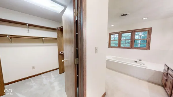 $519,000 | 80 Hillcrest Estates Drive, Batesville, IN 47006