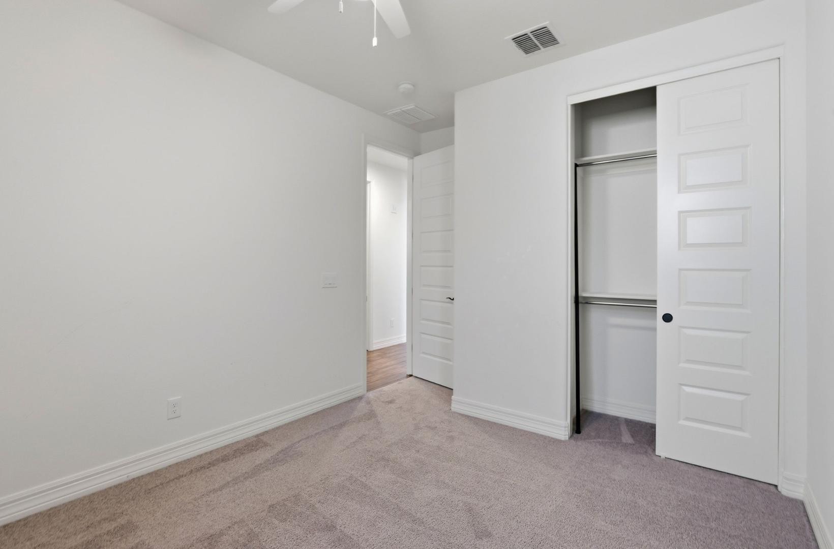 20437 East Estrella Road Queen Creek, AZ 85142 - Photo 29 of 33 an empty room with closet area