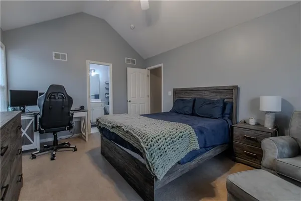 $530,000 | 2707 Southwest Arthur Drive, Lee's Summit, MO 64082