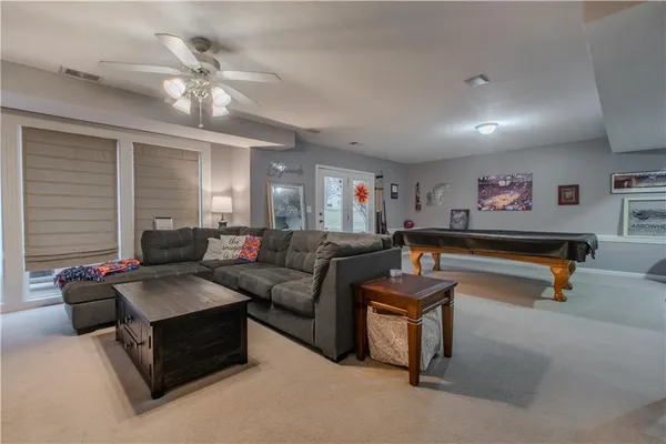 $530,000 | 2707 Southwest Arthur Drive, Lee's Summit, MO 64082