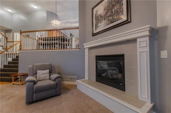 $530,000 | 2707 Southwest Arthur Drive, Lee's Summit, MO 64082