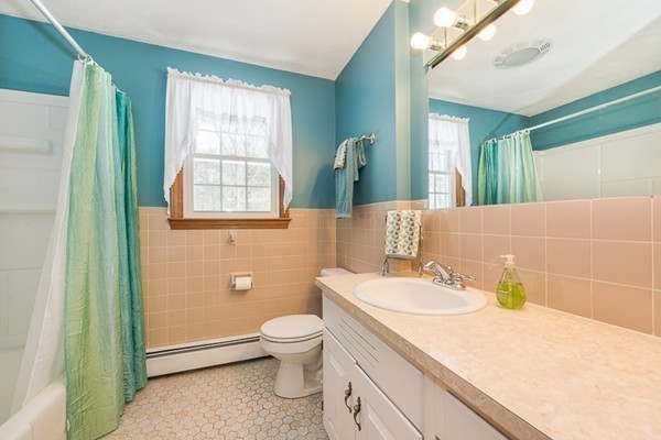 14 Brookside Road Topsfield, MA 01983 - Photo 20 of 30 Gallery Image 20