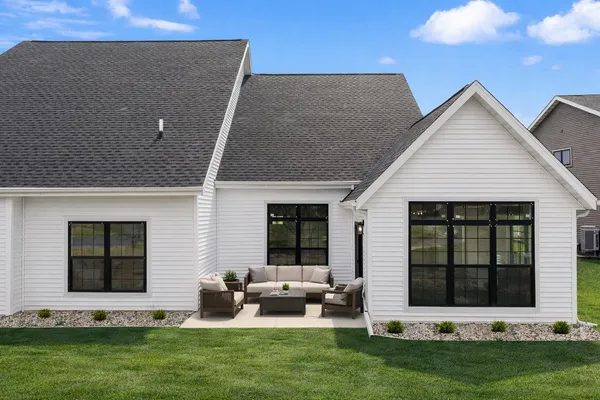 $359,000 | 308 Willow, Pardeeville, WI 53954