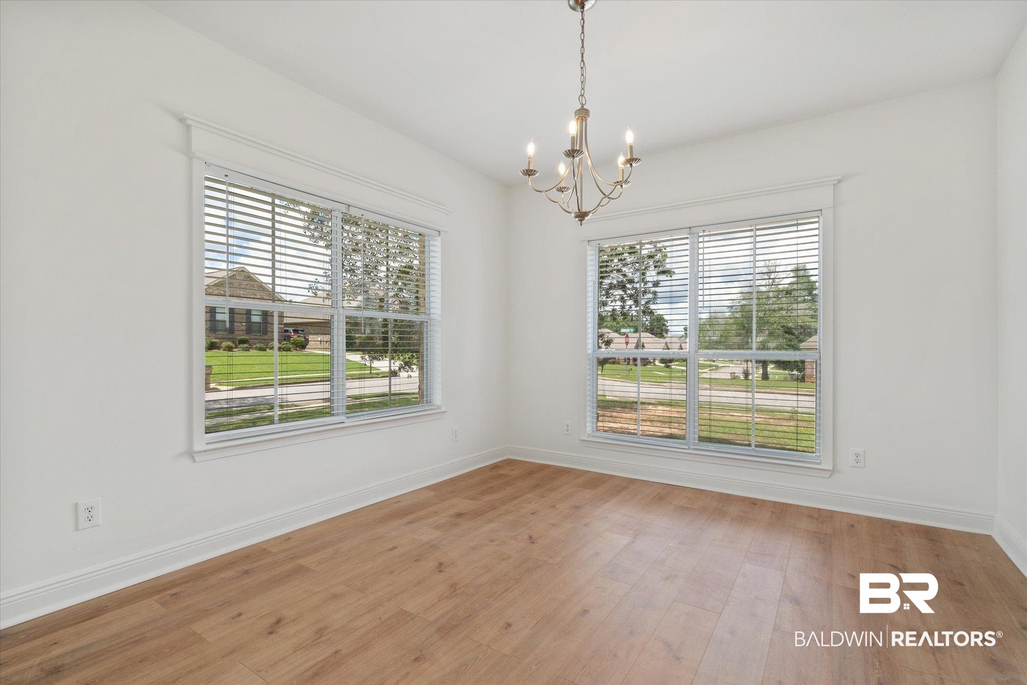 3873 Dwight Court Mobile, AL 36619 - Photo 5 of 37
