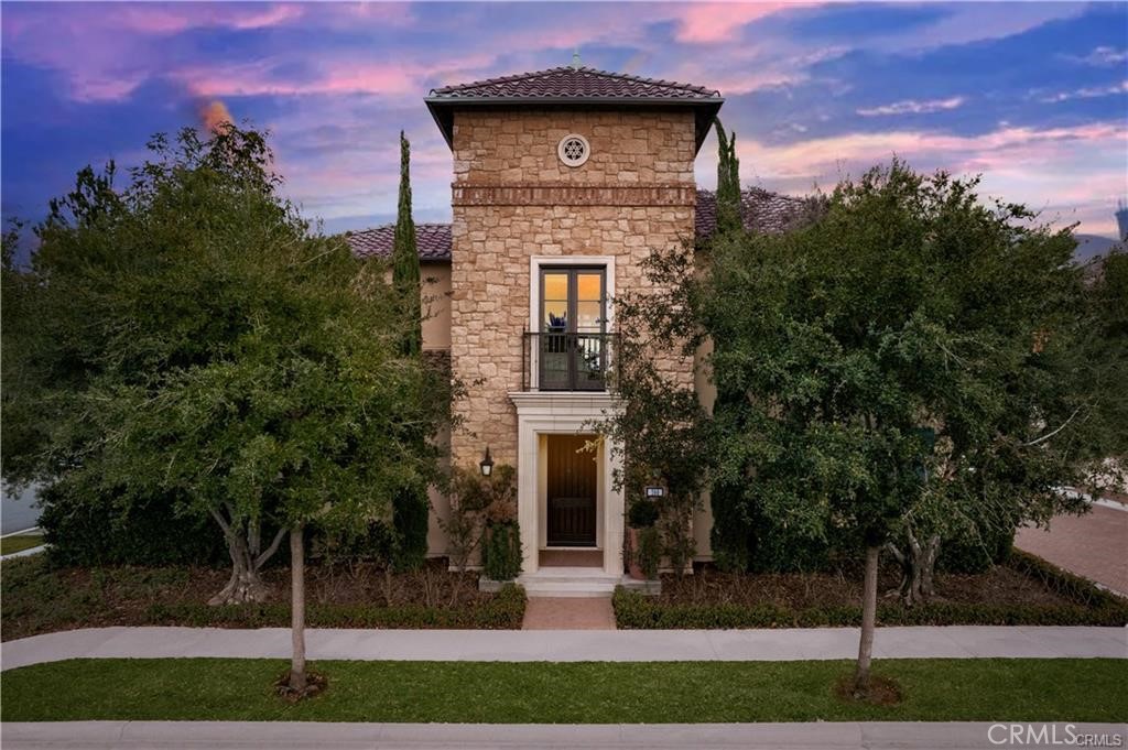 166 Villa Ridge Irvine, CA 92602 - Photo 1 of 26 Gallery Image 1