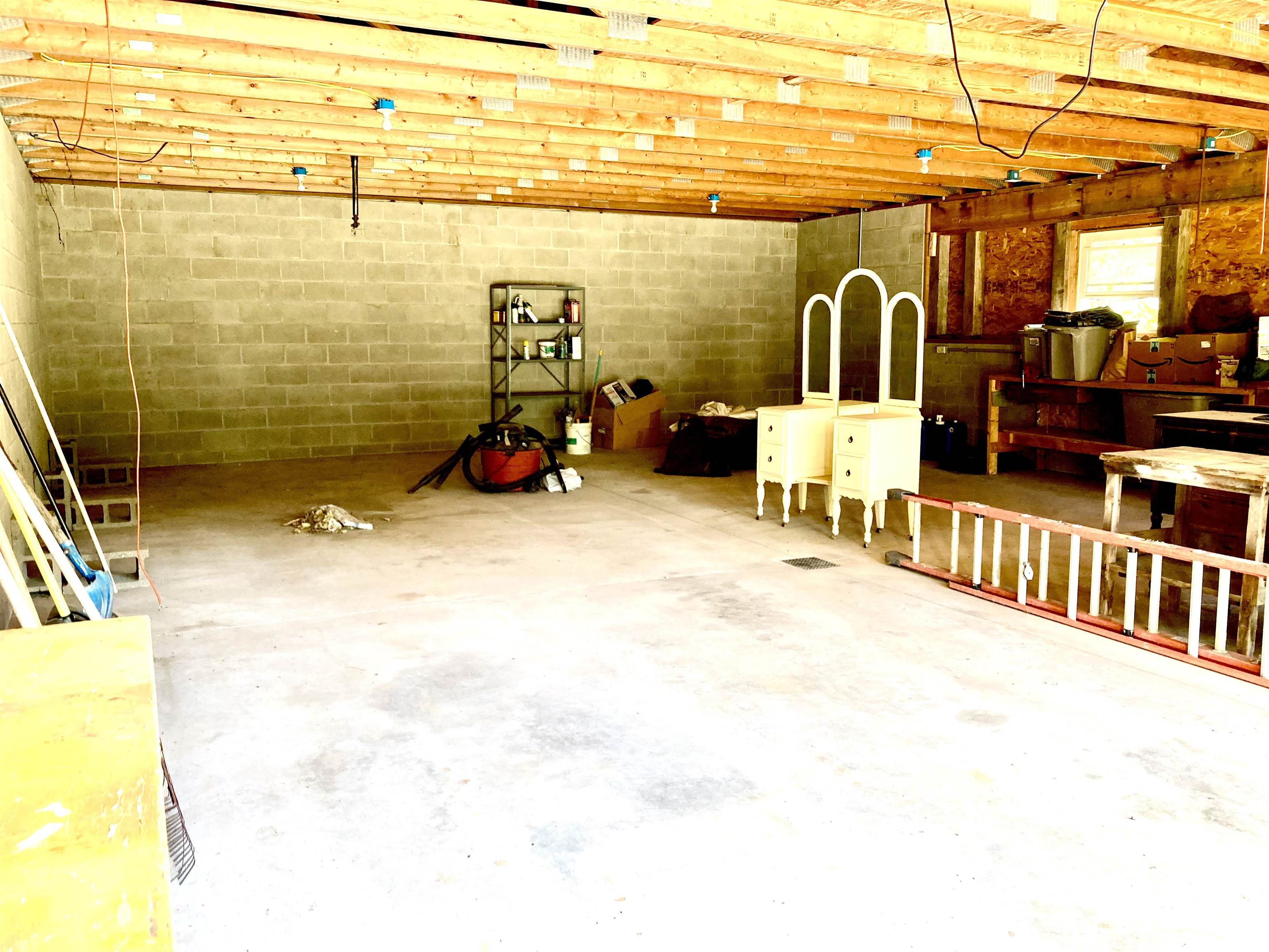 10388 South Maple City Road Maple City, MI 49664 - Photo 25 of 26