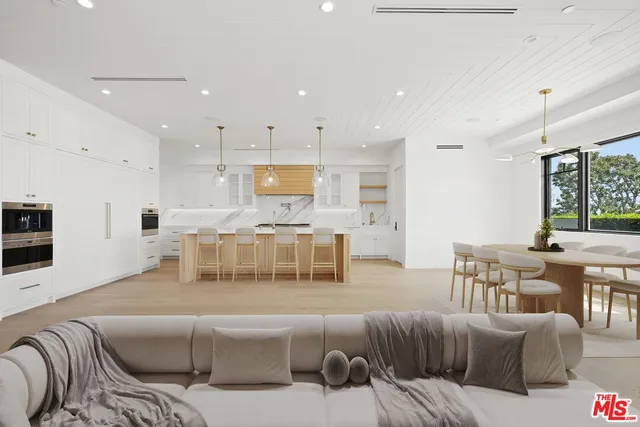 $49,000 | 1744 Correa Way, Los Angeles, CA 90049